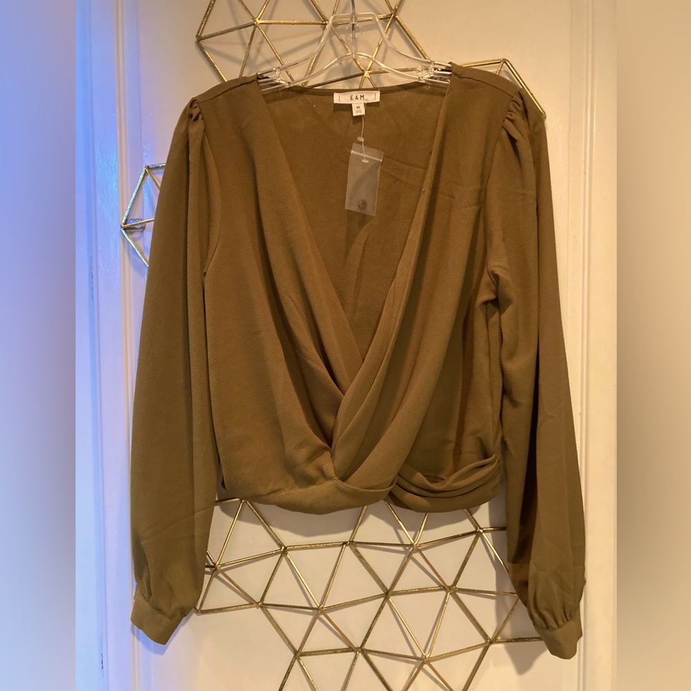 Rap front blouse